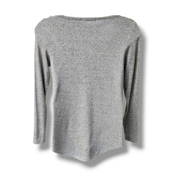89th+Madison Plus Size Women's Gray LongSleeve Shoulder detail Top Size 1X NWOT - Picture 9 of 13